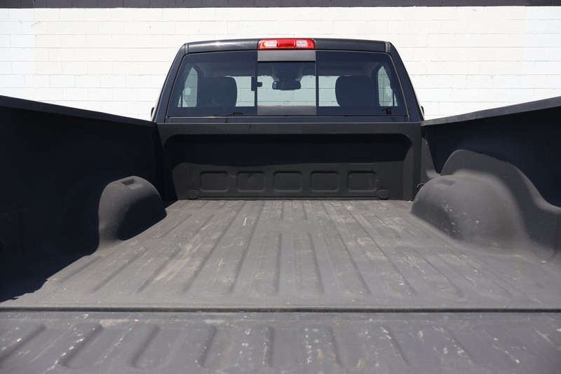 Ram 1500 Vehicle Full-screen Gallery Image 08