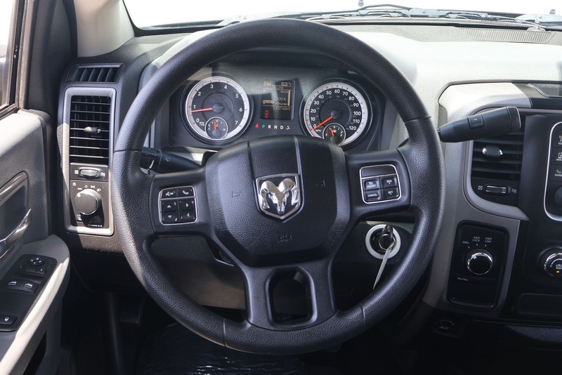 Ram 1500 Vehicle Full-screen Gallery Image 22