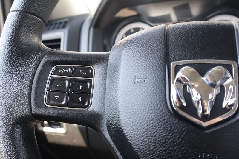 Ram 1500 Vehicle Full-screen Gallery Image 23