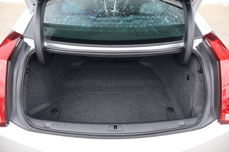 Cadillac CTS Coupe Vehicle Full-screen Gallery Image 08