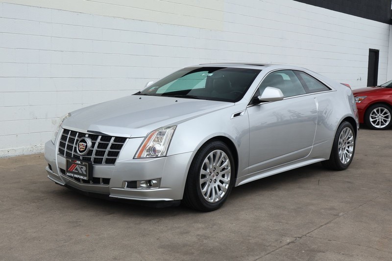 Cadillac CTS Coupe Vehicle Full-screen Gallery Image 11