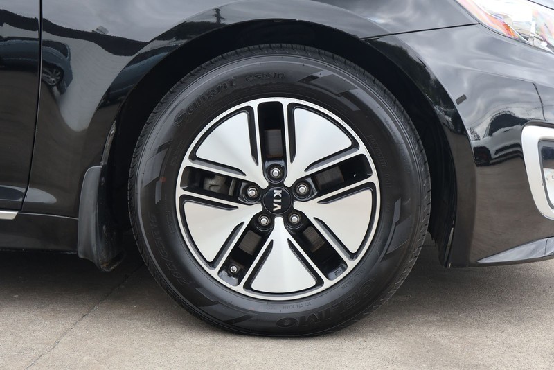 Kia Optima Hybrid Vehicle Full-screen Gallery Image 13
