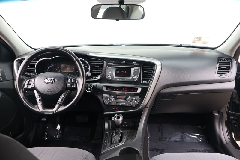 Kia Optima Hybrid Vehicle Full-screen Gallery Image 22
