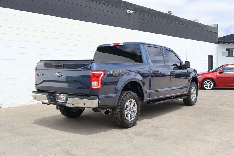 Ford F-150 Vehicle Full-screen Gallery Image 05