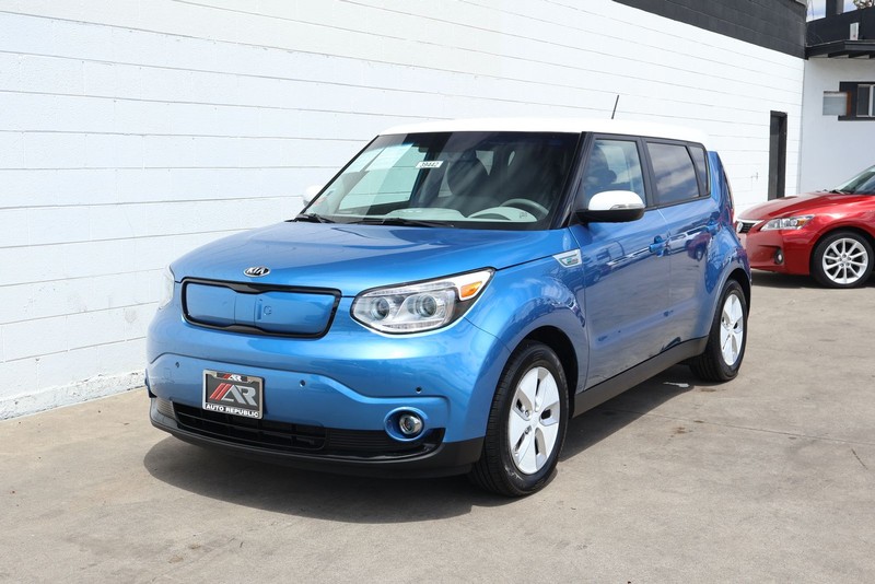 Kia Soul EV Vehicle Full-screen Gallery Image 11