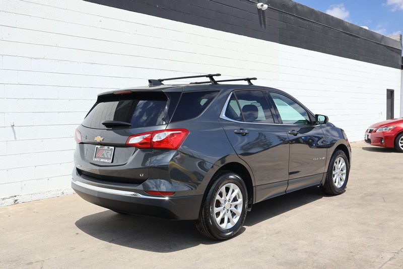 Chevrolet Equinox Vehicle Full-screen Gallery Image 05