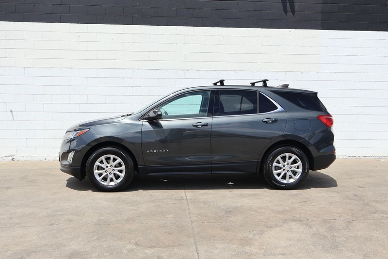 Chevrolet Equinox Vehicle Full-screen Gallery Image 10