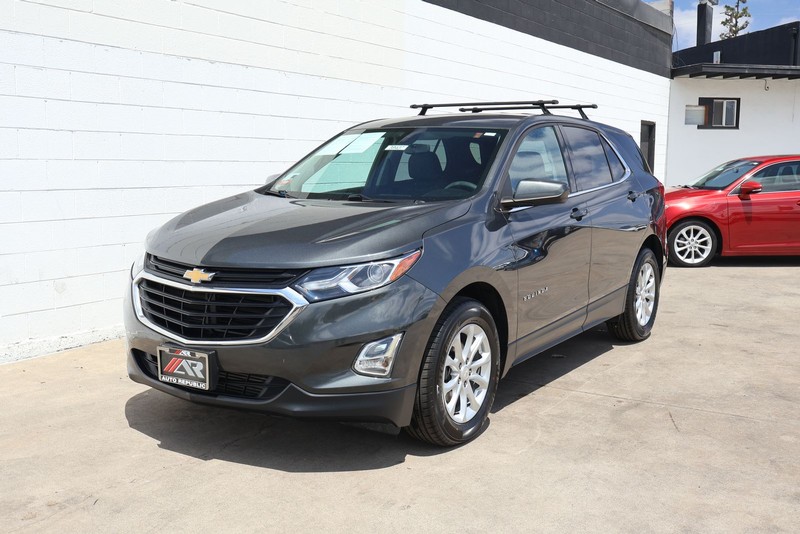 Chevrolet Equinox Vehicle Full-screen Gallery Image 11