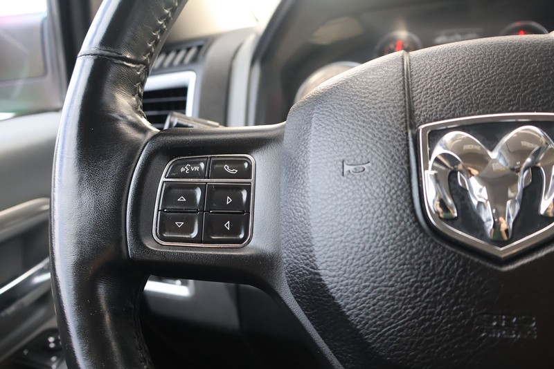 Ram 1500 Vehicle Full-screen Gallery Image 23