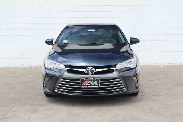2016 Toyota Camry 2.5 Auto XLE's photo