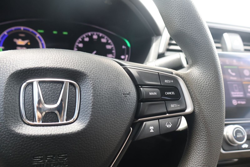 Honda Insight Vehicle Full-screen Gallery Image 24