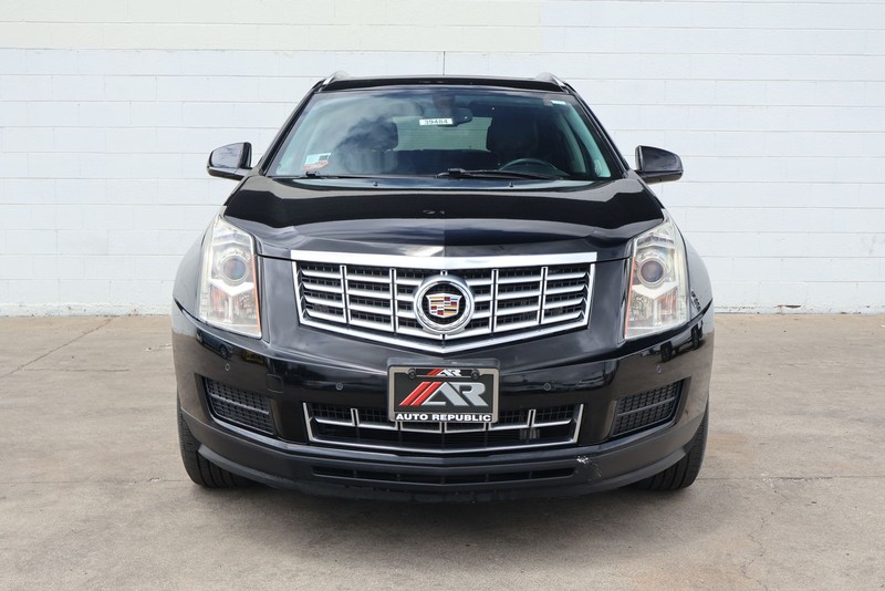Cadillac SRX Vehicle Full-screen Gallery Image 02