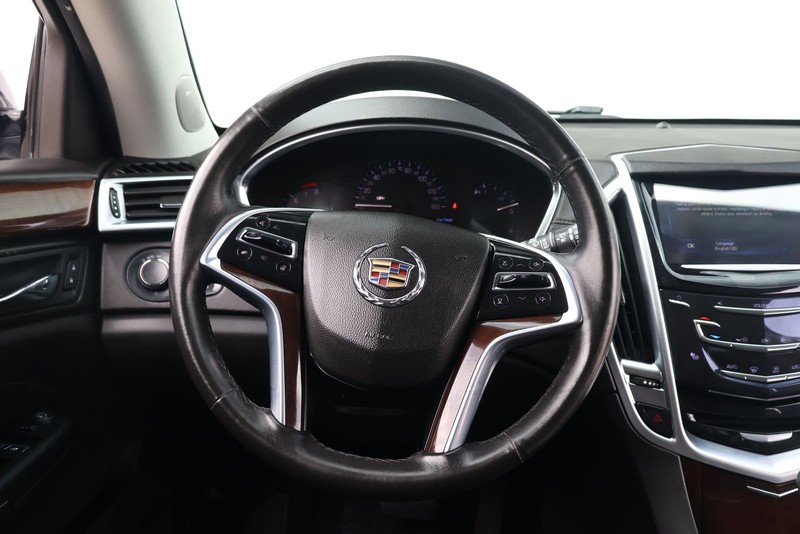 Cadillac SRX Vehicle Full-screen Gallery Image 24