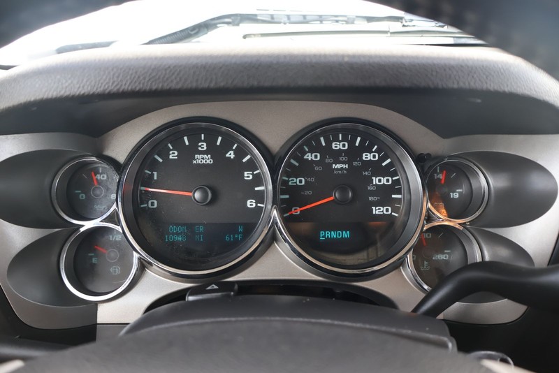 Chevrolet Silverado 1500 Vehicle Full-screen Gallery Image 22