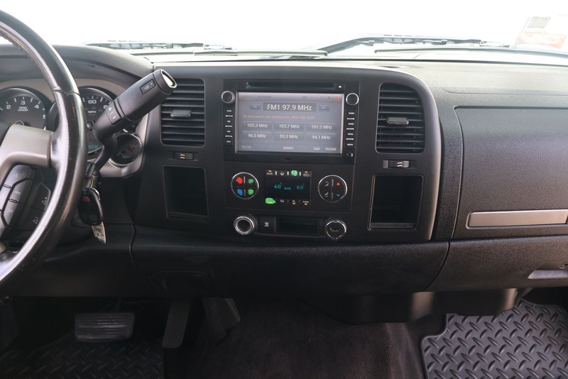 Chevrolet Silverado 1500 Vehicle Full-screen Gallery Image 26