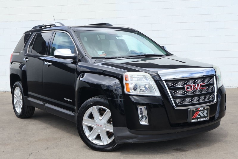 GMC Terrain Vehicle Full-screen Gallery Image 01