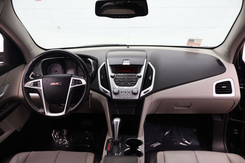 GMC Terrain Vehicle Full-screen Gallery Image 21