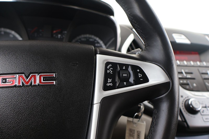 GMC Terrain Vehicle Full-screen Gallery Image 25
