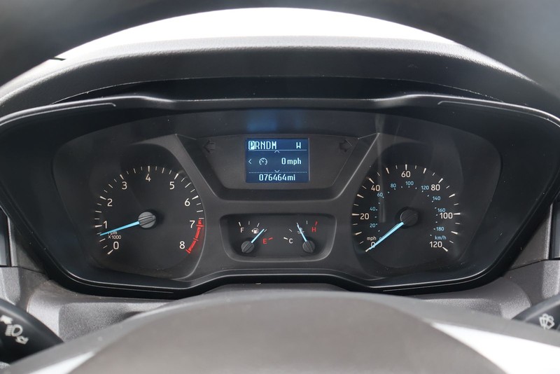 Ford Transit Passenger Wagon Vehicle Full-screen Gallery Image 23