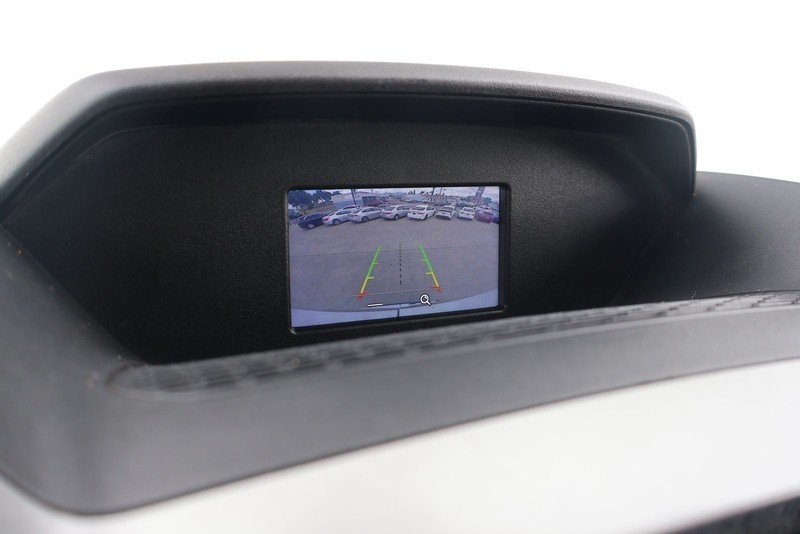 Ford Transit Passenger Wagon Vehicle Full-screen Gallery Image 29