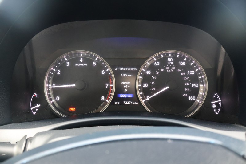 Lexus GS 350 Vehicle Full-screen Gallery Image 23
