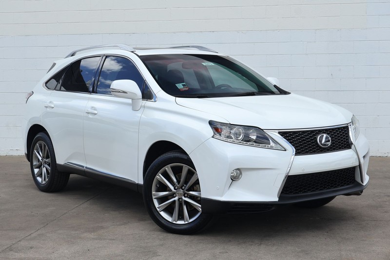 Lexus RX 350 Vehicle Full-screen Gallery Image 01