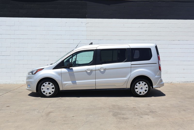Ford Transit Connect Wagon Vehicle Full-screen Gallery Image 10