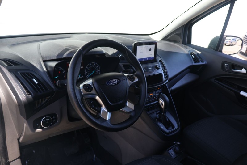 Ford Transit Connect Wagon Vehicle Full-screen Gallery Image 15