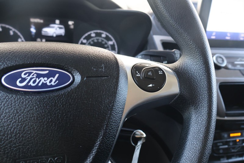 Ford Transit Connect Wagon Vehicle Full-screen Gallery Image 26