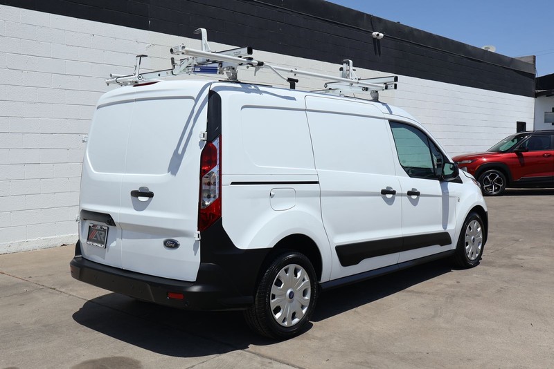 Ford Transit Connect Van Vehicle Full-screen Gallery Image 05