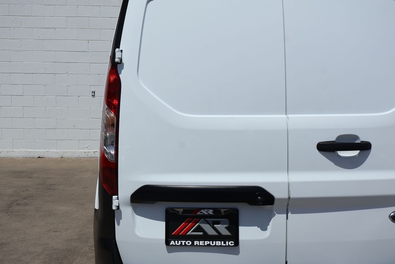 Ford Transit Connect Van Vehicle Full-screen Gallery Image 07