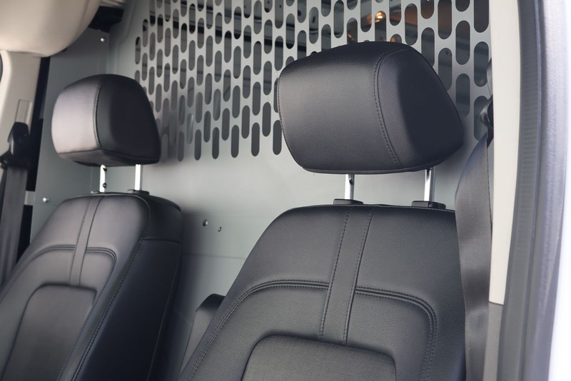 Ford Transit Connect Van Vehicle Full-screen Gallery Image 18