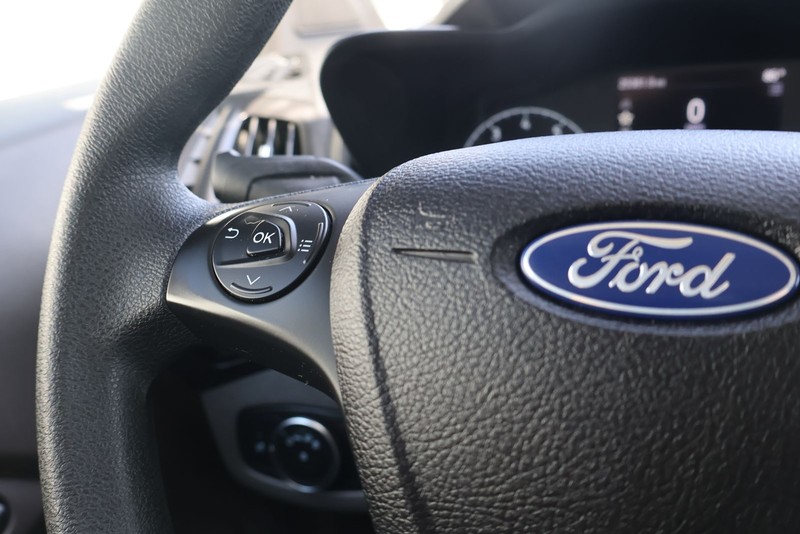 Ford Transit Connect Van Vehicle Full-screen Gallery Image 24