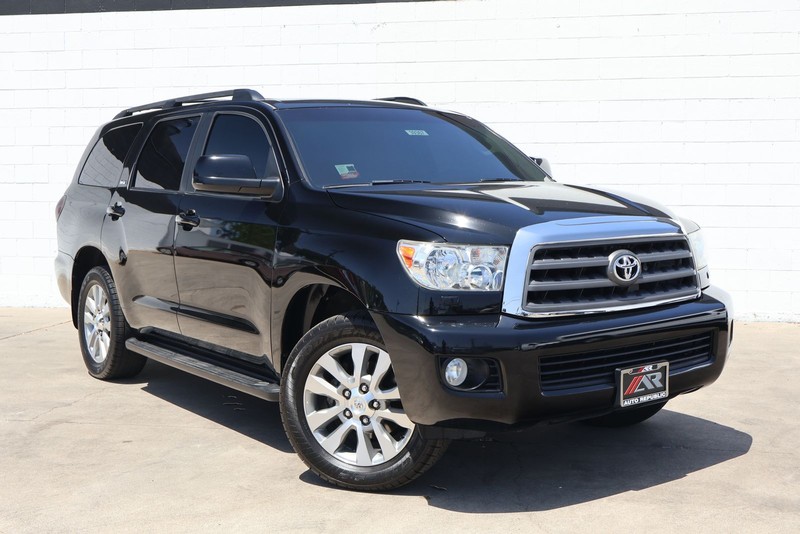 Toyota Sequoia Vehicle Full-screen Gallery Image 01