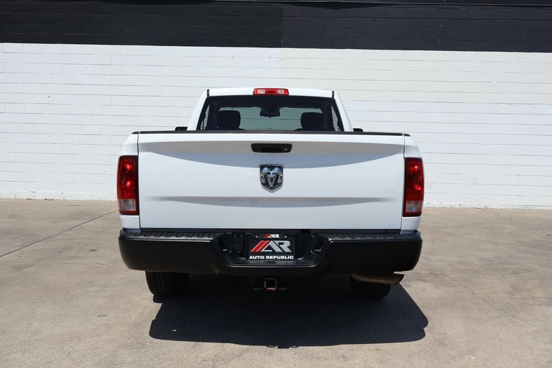 Ram 1500 Vehicle Full-screen Gallery Image 06