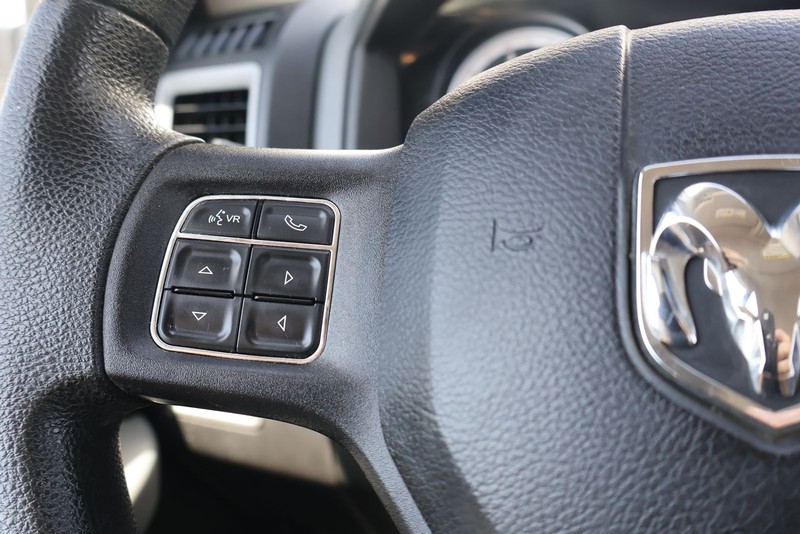 Ram 1500 Vehicle Full-screen Gallery Image 23