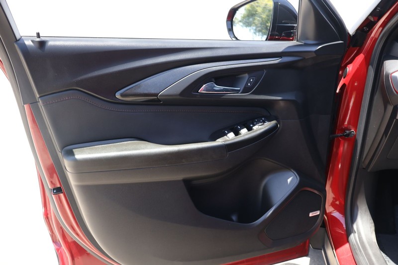 Chevrolet TrailBlazer Vehicle Full-screen Gallery Image 14