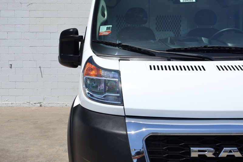 Ram ProMaster Window Van Vehicle Full-screen Gallery Image 06