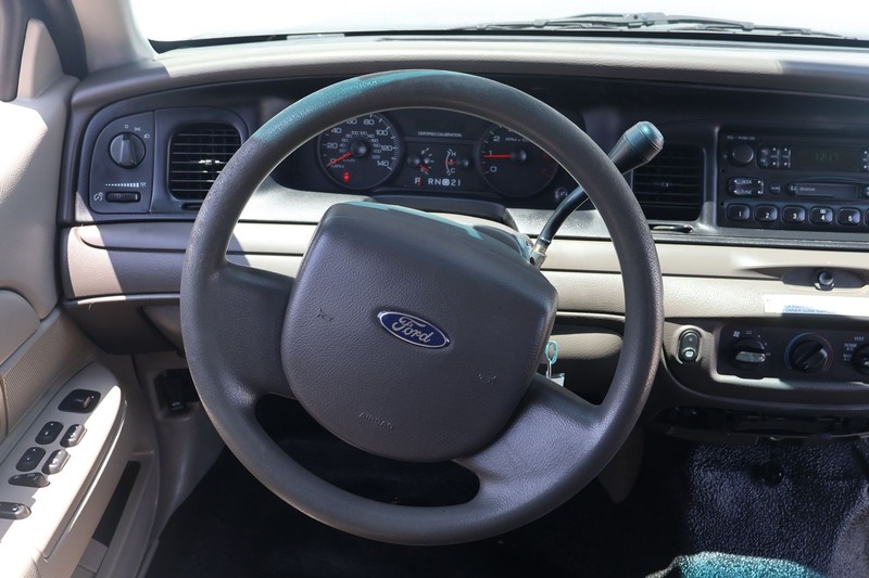 Ford Police Interceptor Vehicle Full-screen Gallery Image 22