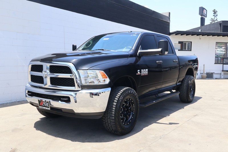 Ram 2500 Vehicle Full-screen Gallery Image 11