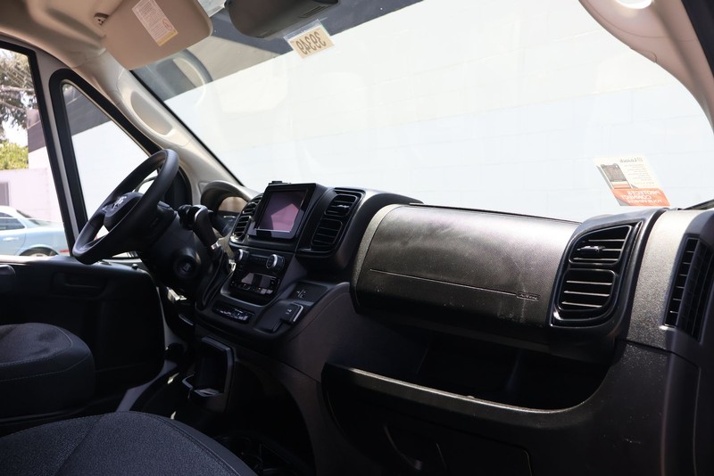 Ram ProMaster Cargo Van Vehicle Full-screen Gallery Image 20