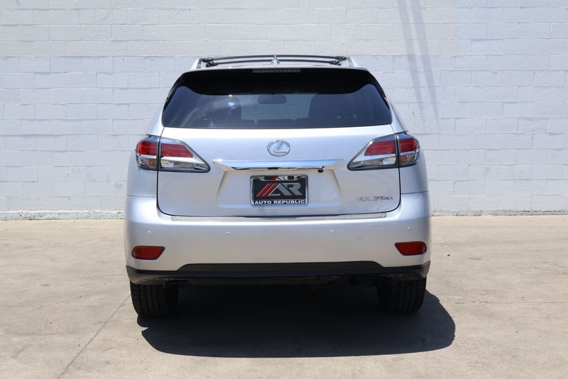 Lexus RX 350 Vehicle Full-screen Gallery Image 06
