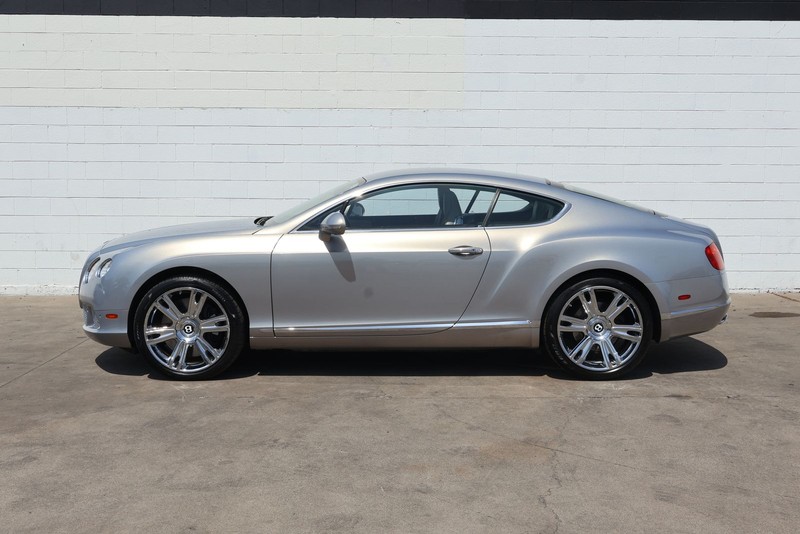 Bentley Continental GT Vehicle Full-screen Gallery Image 11