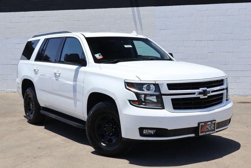 Chevrolet Tahoe Vehicle Full-screen Gallery Image 01