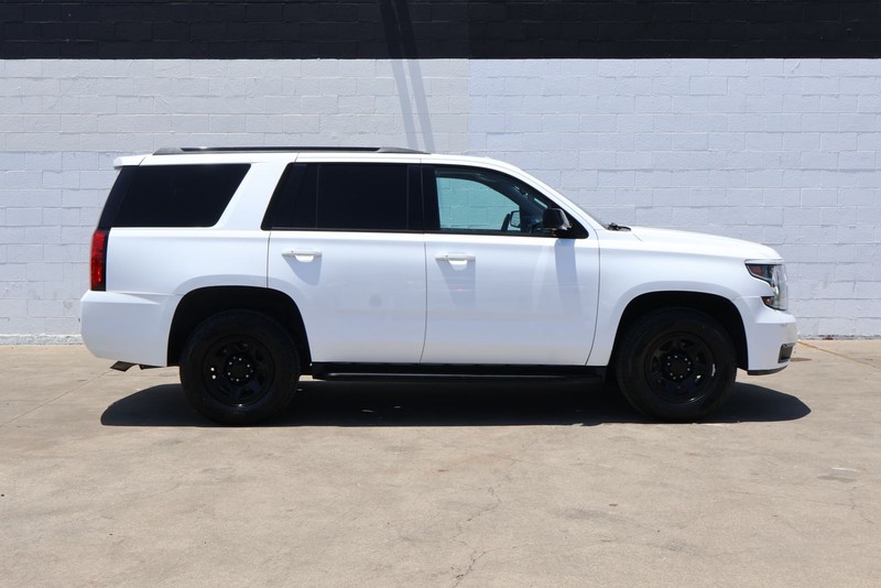 Chevrolet Tahoe Vehicle Full-screen Gallery Image 04