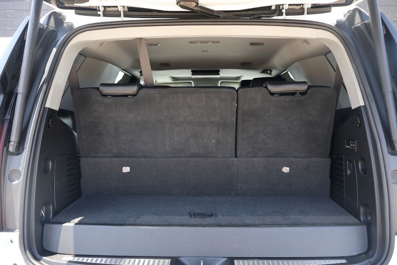 Chevrolet Tahoe Vehicle Full-screen Gallery Image 08