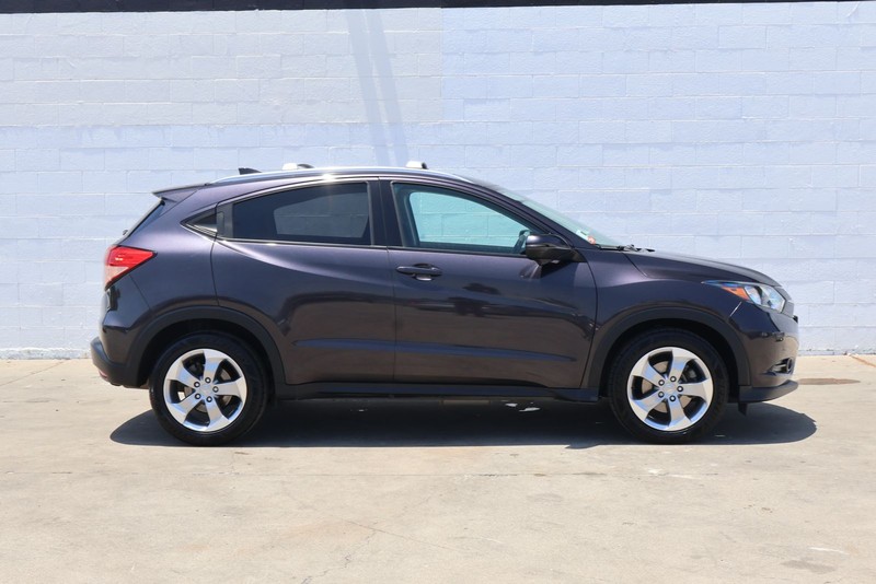 Honda HR-V Vehicle Full-screen Gallery Image 04