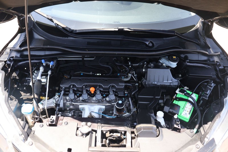 Honda HR-V Vehicle Full-screen Gallery Image 12