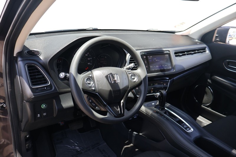 Honda HR-V Vehicle Full-screen Gallery Image 15