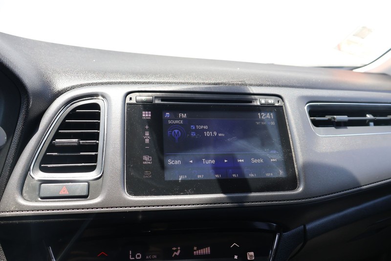 Honda HR-V Vehicle Full-screen Gallery Image 27